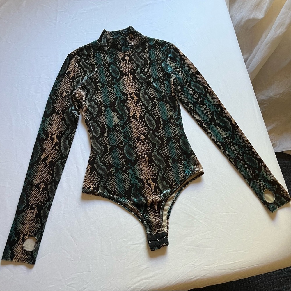 I.AM.GIA Long Sleeve Snake Print Bodysuit in Green and Tan